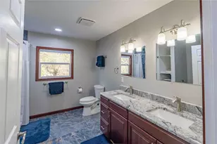 211 E Bay Dr, Bridgeport, TX 76426 - Photo 25