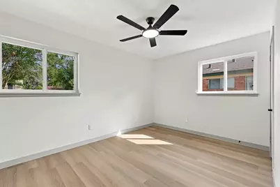 737 Blueberry Lane, Grand Prairie, TX 75052 - Photo 19
