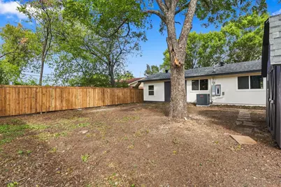 737 Blueberry Lane, Grand Prairie, TX 75052 - Photo 27