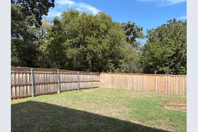 7961 Meadow Spring Lane, Fort Worth, TX 76120 - Photo 21