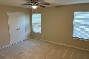 7961 Meadow Spring Ln, Fort Worth, TX 76120 - Photo 19