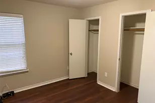 7961 Meadow Spring Ln, Fort Worth, TX 76120 - Photo 9