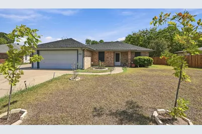 1307 Berry Drive, Cleburne, TX 76033 - Photo 3