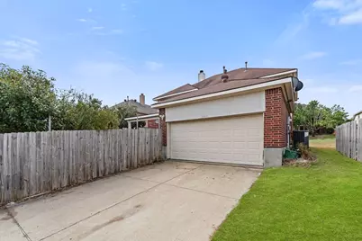 2215 Elm Falls Place, Mesquite, TX 75181 - Photo 33