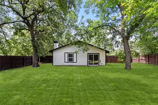 431 W Texas St, Denison, TX 75020 - Photo 25
