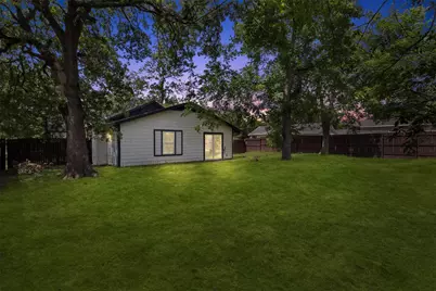431 W Texas Street, Denison, TX 75020 - Photo 27