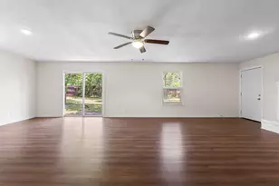 431 W Texas St, Denison, TX 75020 - Photo 19
