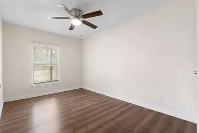 431 W Texas Street, Denison, TX 75020 - Photo 7
