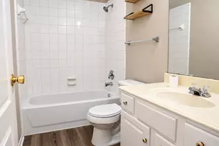 1445 Gatlinburg Cir, DeSoto, TX 75115 - Photo 11