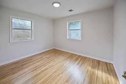 2116 Marilyn Lane, Arlington, TX 76010 - Photo 15