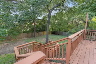 207 Westlane Cir, Woodway, TX 76712 - Photo 11