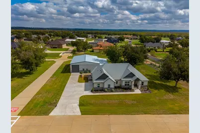 6015 Bonanza Drive #D, Granbury, TX 76049 - Photo 1