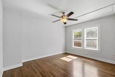 3413 Livingston Avenue, Fort Worth, TX 76110 - Photo 7