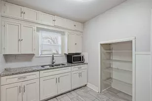 3413 Livingston Ave, Fort Worth, TX 76110 - Photo 5