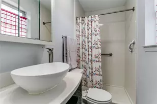1311 Johns Dr, Euless, TX 76039 - Photo 11