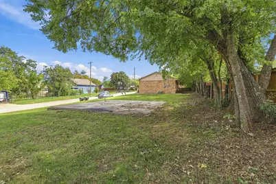 701 W Hull Street, Denison, TX 75020 - Photo 19