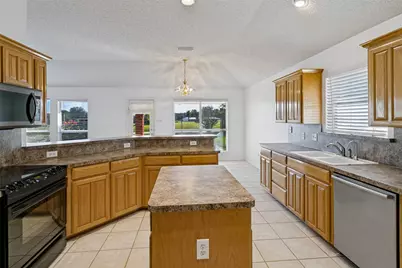 10533 Whitestone Ranch Road, Benbrook, TX 76126 - Photo 13