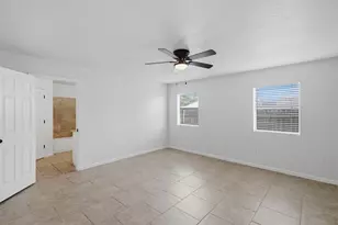 706 Shady Grove Dr, Granbury, TX 76049 - Photo 15