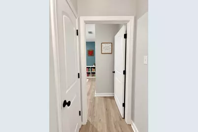 8405 Creekwood Drive, Dallas, TX 75228 - Photo 19