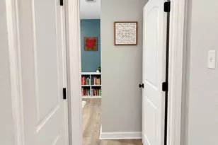 8405 Creekwood Dr, Dallas, TX 75228 - Photo 19