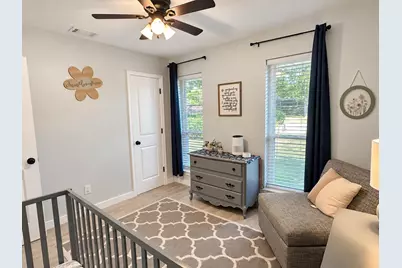 8405 Creekwood Drive, Dallas, TX 75228 - Photo 15