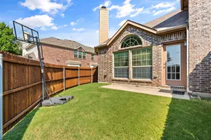 10437 Chantry Ln, Frisco, TX 75035 - Photo 33
