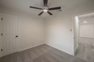 4811 Abbott Ave, Arlington, TX 76018 - Photo 21