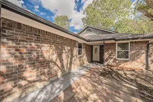 4811 Abbott Ave, Arlington, TX 76018 - Photo 3