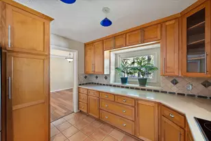 1919 Creek Wood Dr, Arlington, TX 76006 - Photo 11