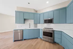 1923 Ramada Dr, Waco, TX 76712 - Photo 9