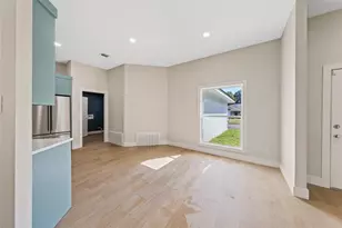 1923 Ramada Dr, Waco, TX 76712 - Photo 5