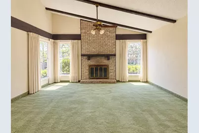 2806 Arcadia Lane, Carrollton, TX 75007 - Photo 3