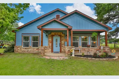 406 W Elm Street, Collinsville, TX 76233 - Photo 1