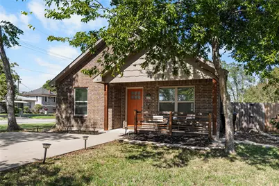 1031 W Gandy Street, Denison, TX 75020 - Photo 1