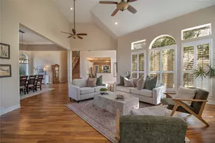 3107 Hillside Dr, Highland Village, TX 75077 - Photo 3