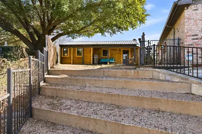 4522 Robin Court, Granbury, TX 76049 - Photo 37