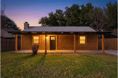 4522 Robin Court, Granbury, TX 76049 - Photo 1