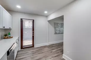 10211 Regal Oaks Dr, Dallas, TX 75230 - Photo 13