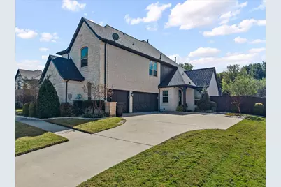 305 Landview Drive, Burleson, TX 76028 - Photo 3