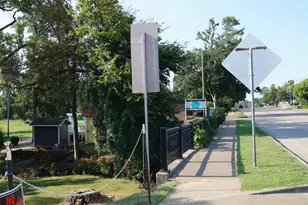 402 E College St, Canton, TX 75103 - Photo 31