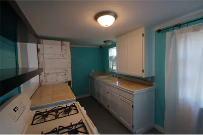 402 E College St, Canton, TX 75103 - Photo 11