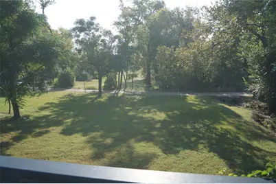 402 E College St, Canton, TX 75103 - Photo 29