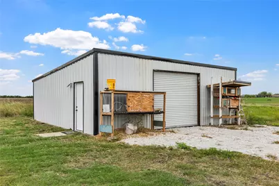 231 Hcr 2312, Abbott, TX 76621 - Photo 33