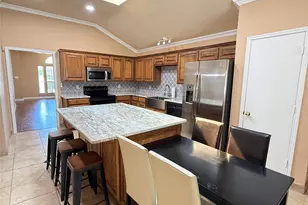 5505 Alta Verde Cir, Arlington, TX 76017 - Photo 9