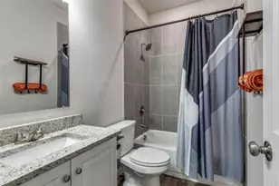 1425 Evans Ave, Fort Worth, TX 76104 - Photo 11