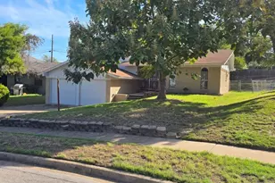 7716 Ryan Ridge Dr, Dallas, TX 75232 - Photo 3