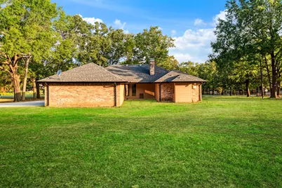 3820 Lakeshore Drive, Reno, TX 75462 - Photo 15