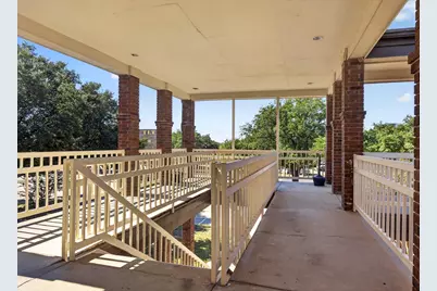 329 Oaks Trail, Garland, TX 75043 - Photo 5