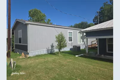 121 Peach, Graford, TX 76449 - Photo 3