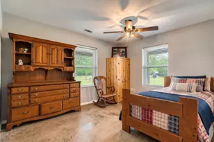 5115 County Rd 423, Grandview, TX 76050 - Photo 13